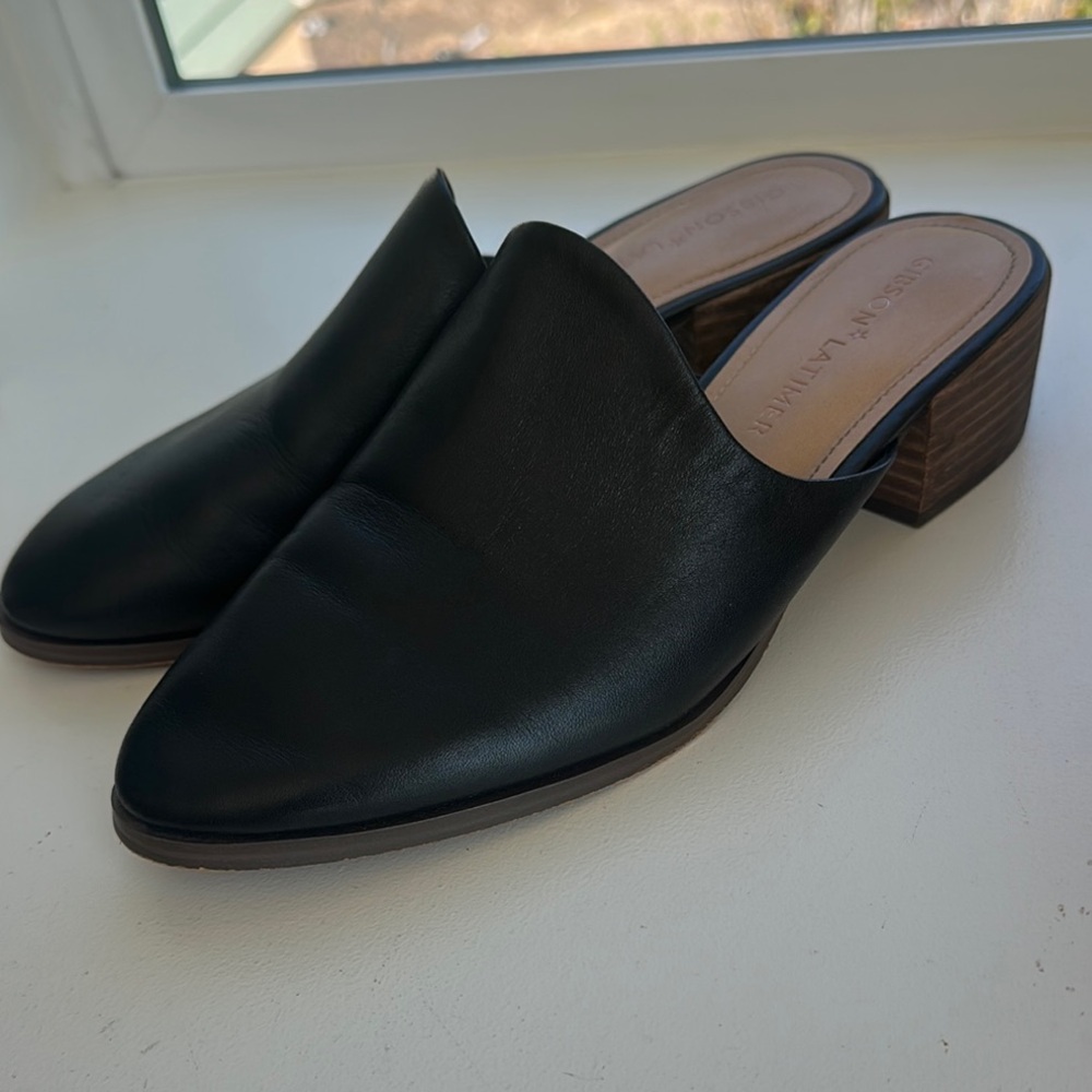 Gibson Latimer Black Heels Sleek Minimalist Design